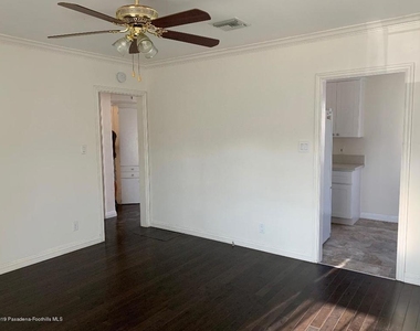 10526 Langmuir Avenue - Photo Thumbnail 1