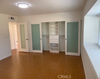 21662 Brookhurst - Photo Thumbnail 15