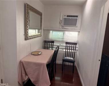 620 N Janss - Photo Thumbnail 3