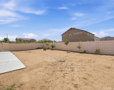 27786 Bay Avenue - Photo Thumbnail 25
