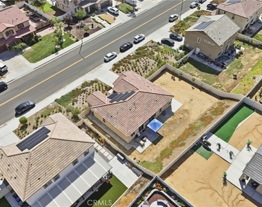 27786 Bay Avenue - Photo Thumbnail 34