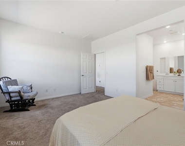 27786 Bay Avenue - Photo Thumbnail 11