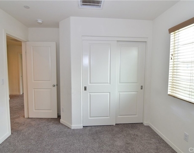 27371 Red Rock Rd - Photo Thumbnail 11