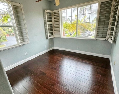 7357 Portage Way - Photo Thumbnail 9