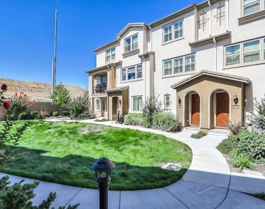 267 Montalcino Circle - Photo Thumbnail 22