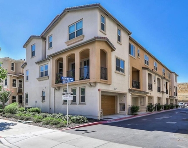 267 Montalcino Circle - Photo Thumbnail 14