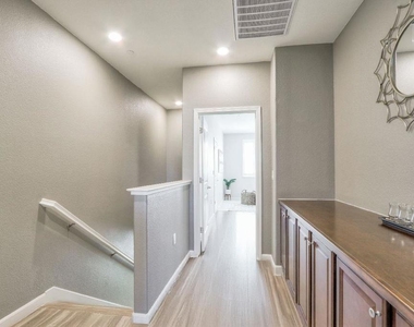 267 Montalcino Circle - Photo Thumbnail 4