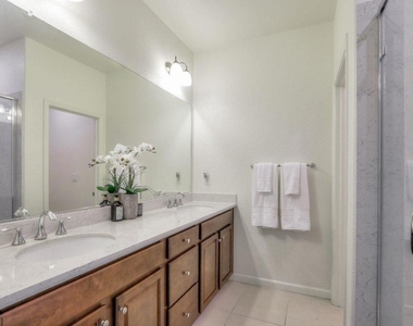 267 Montalcino Circle - Photo Thumbnail 11