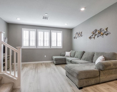 267 Montalcino Circle - Photo Thumbnail 1