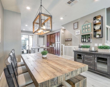 267 Montalcino Circle - Photo Thumbnail 8