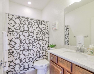 267 Montalcino Circle - Photo Thumbnail 13