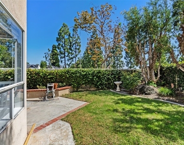 19 Stream Street - Photo Thumbnail 23