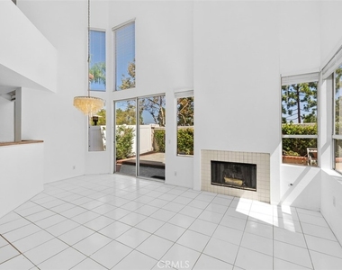 19 Stream Street - Photo Thumbnail 4