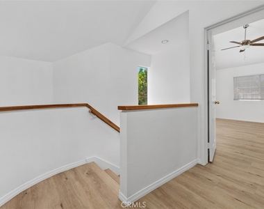 19 Stream Street - Photo Thumbnail 12