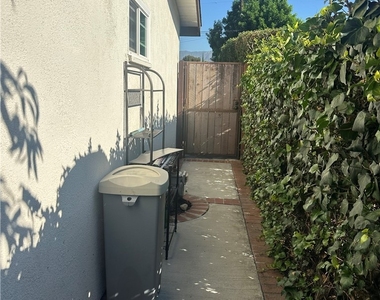 4447 Orchard Street - Photo Thumbnail 7