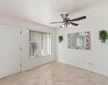4801 Jackson - Photo Thumbnail 11