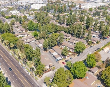 4801 Jackson - Photo Thumbnail 41