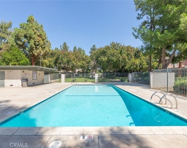 4801 Jackson - Photo Thumbnail 38
