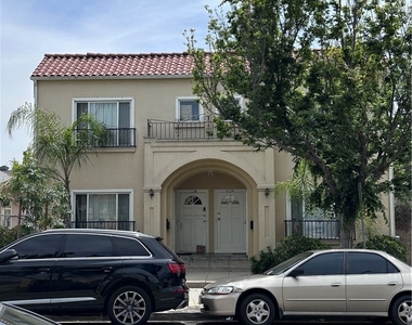 204 E Maple - Photo Thumbnail 14