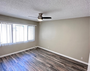 13520 Rye Street - Photo Thumbnail 6