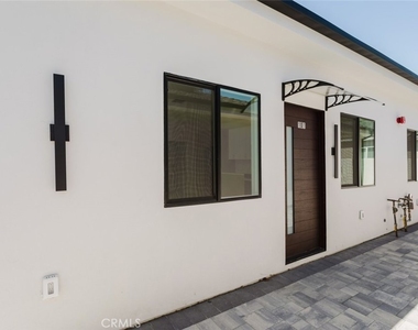 1507 N Niagara Street - Photo Thumbnail 22