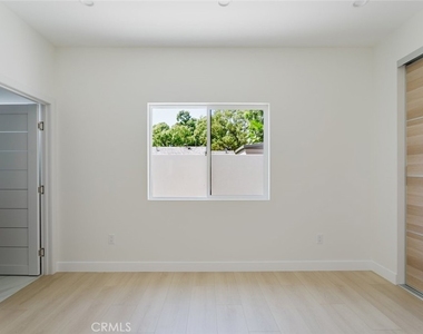 1507 N Niagara Street - Photo Thumbnail 12