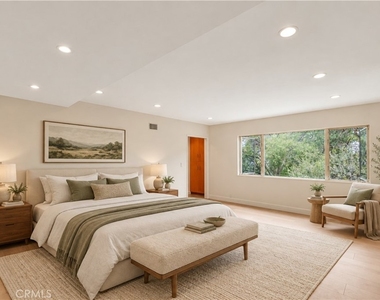 859 Saint Katherine Drive - Photo Thumbnail 12