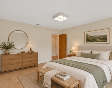 859 Saint Katherine Drive - Photo Thumbnail 8