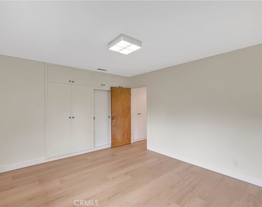 859 Saint Katherine Drive - Photo Thumbnail 56