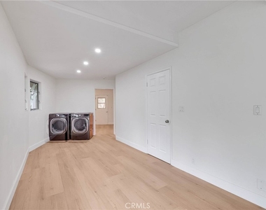 859 Saint Katherine Drive - Photo Thumbnail 66