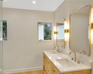859 Saint Katherine Drive - Photo Thumbnail 52