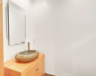 859 Saint Katherine Drive - Photo Thumbnail 57