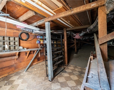 1616 Redcliff - Photo Thumbnail 37