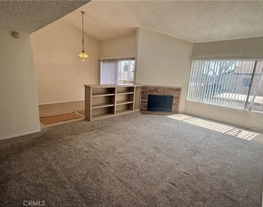 9385 Mesa Verde - Photo Thumbnail 6