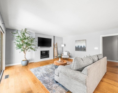 4262 Tamur Ct - Photo Thumbnail 12