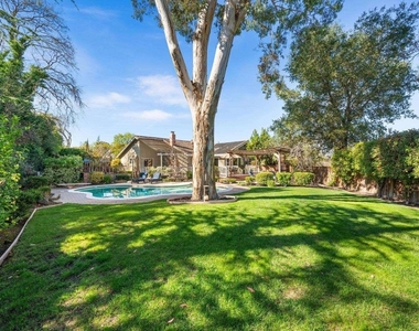 4262 Tamur Ct - Photo Thumbnail 43