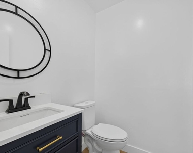 12287 Osborne Street - Photo Thumbnail 20