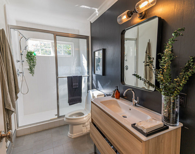 4749 Norwich Avenue - Photo Thumbnail 23