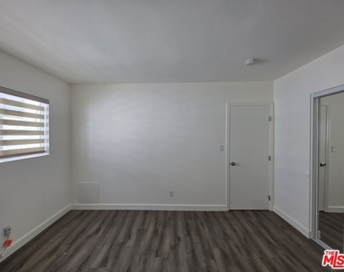 1625 Franklin Street - Photo Thumbnail 18