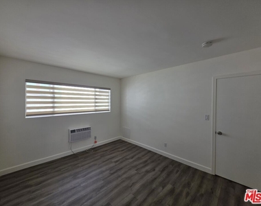 1625 Franklin Street - Photo Thumbnail 19