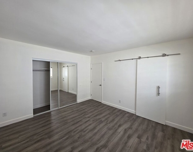 1625 Franklin Street - Photo Thumbnail 8