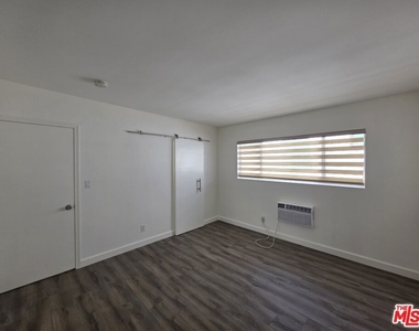 1625 Franklin Street - Photo Thumbnail 10