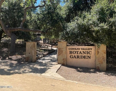 286 Oakleaf Drive - Photo Thumbnail 30