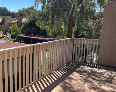 286 Oakleaf Drive - Photo Thumbnail 24