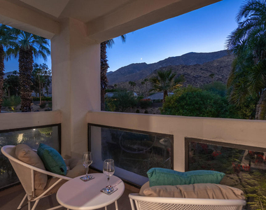 255 E Avenida Granada - Photo Thumbnail 44