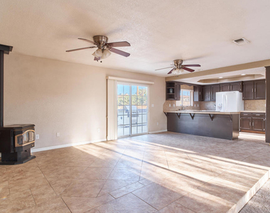 8395 Keats Avenue - Photo Thumbnail 12