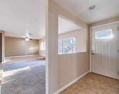 8395 Keats Avenue - Photo Thumbnail 5