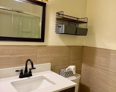 56 Pointe Cir S - Photo Thumbnail 4
