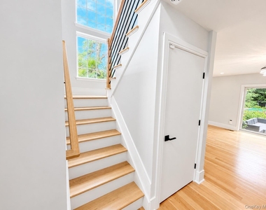 65 Mayfair Road - Photo Thumbnail 4