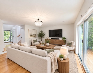 65 Mayfair Road - Photo Thumbnail 17